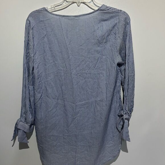 H&M L.O.G.G Women's Blue White Pinstripe Tie Sleeve V-Neck Blouse Size 6 - Picture 8 of 11